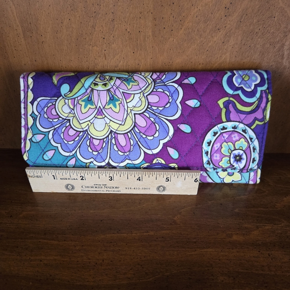 NWOT Vera Bradley Manhattan Multicolor Floral Triple Estado Wallet - Picture 2 of 6